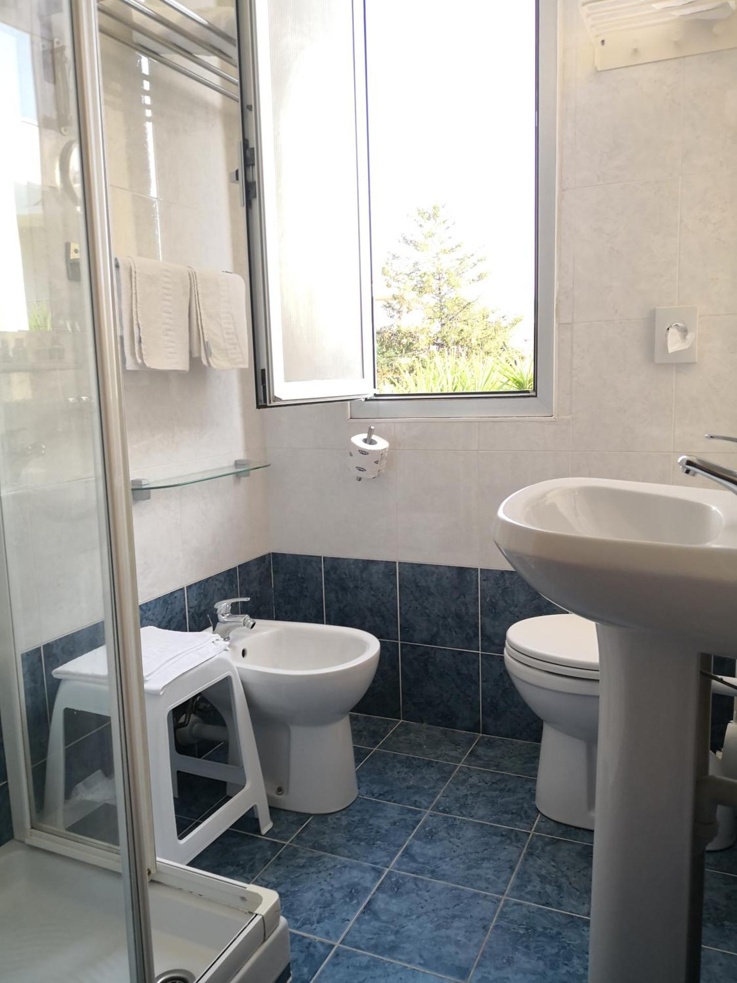 Hotel Delle Mimose Діано-Марина Екстер'єр фото